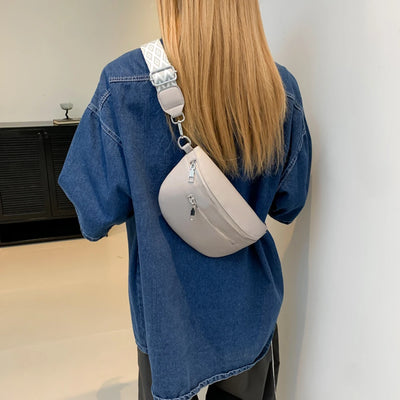 Pu Banana Bags for Women Chest Bag Sling Crossbody Shoulder Bag Designer Waist Fanny Pack Chest Bum Belt Bag Half Moon Hobo Bag